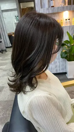 ミニモ学割限定　Instagram撮影ストカールコース　　美髪ストレート＋デジタルパーマの組み合わせによる技術