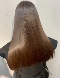 【学割】18〜20歳限定 ワンカラー+髪質改善TR+内部補修TR