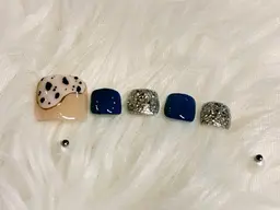 フットネイル👣⸒⸒付け放題💎✨(オフ＋500円)