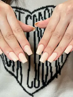 1/16(金)10:00~のみ限定のお得メニュー✨ワンカラー＋ジェル長さ出し１０本🎀※注意事項必読