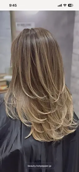 【期間限定残り2名！🌟】流行りのレイヤーカット！5センチ以上切らせて頂けるモデル様募集中！ヘッドスパも無料でつきます！