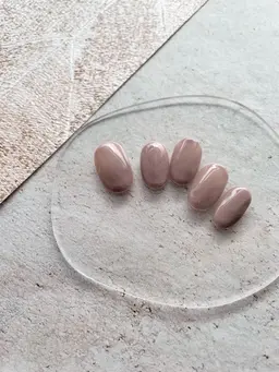 〈ハンド・オフあり〉【初回オフ無料】やっぱりカワイイ❤️人気のsimpleワンカラー¥7,900 → 2,980