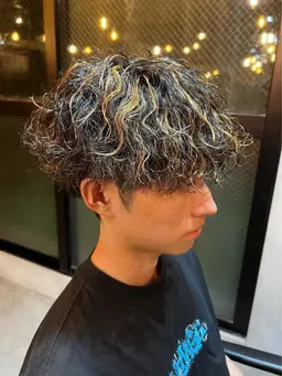 ✨パーマ人気2位✨似合わせメンズカット+スペインカール🇪🇸#スペインカール#テーパーフェード