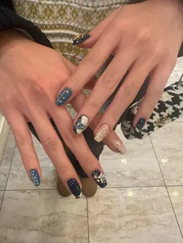 🌟人気No.1コース【持ち込みOK💎デザイン10本やり放題(オフなし)】