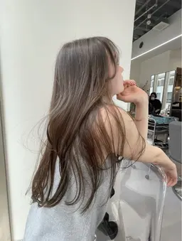 🎀イルミナカラーorアディクシーカラー(スタイリング込み)🎀