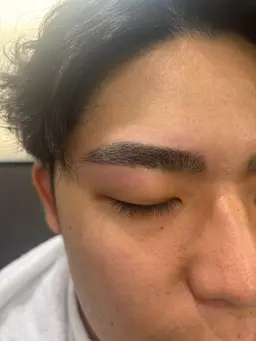 『眉毛も私におまかせ🎶』似合わせカット➕美眉アイブロウWAX෴෴【新規6600円 再来7700円】