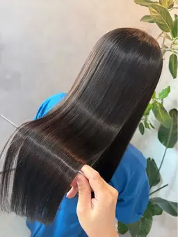 【髪にドラマを。】髪質改善トリートメント+カット