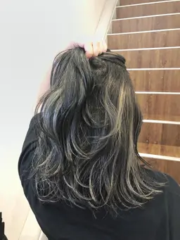 🎀🐳カット＋ハイライトカラー🐳🎀（オンカラーなし）🎀ローライトorハイライト🎀