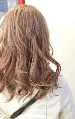 ブリーチコース+ベージュやグレージュされたい方!