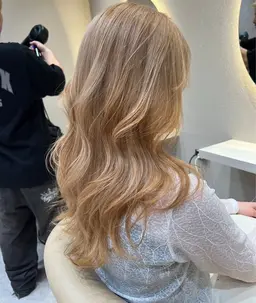 【春に向けてイメチェンしたい人必見💎】似合わせカット＋ケアブリーチ＋カラー＋トリートメント