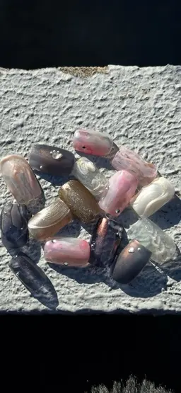 オフなしマンスリー定額デザイン🦢1月のみ新成人の方はカラー変更無料です(※事前相談必須)通常カラー変更1色200円