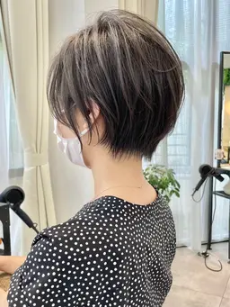 【似合わせショートカット×白髪染めカラー】✨1月限定✨9900円→2000円‼️