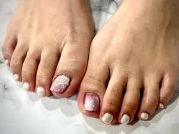 平日限定オフ代込みクーポン‼️指2本アート💅✨ハンドorフット