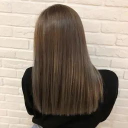 《初回特別価格!》髪質に合わせてセレクト🍃Aujuaトリートメント🫶🏻♡