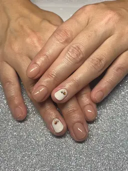 ワンカラー　オフあり　　　　　　　　　　　　　　　　　ストーン、アート追加できます(追加料金別途ご相談)