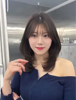 【⭐️ミディアム⭐️】レイヤーカット＋艶トリートメント🌿‬