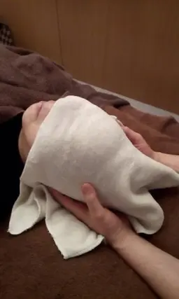 【リラクゼーションドライヘッドスパ】首・頭皮ほぐし 30分