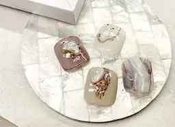 フット🦶🏻サンプル親指アートAコース🫧【オフ込み】