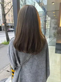 【✨️ミニモ月限定✨️スパ付き】艶フルカラー+ 高濃度炭酸泉スパ ＋3stepトリートメント🦕