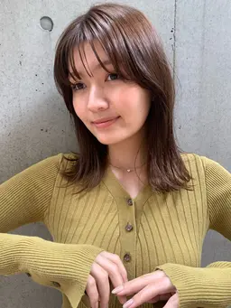 【カメラ撮影OK/U25限定】韓国風🐰レイヤーカット＋極潤トリートメント