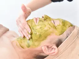 【毛穴・ニキビ】ハーブピーリング&毛穴洗浄