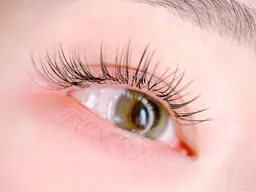 「モデル練習」マツエク〜100本まで✨️