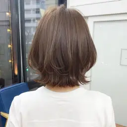 ボブスタイルモデルカット+2ステップトリートメント