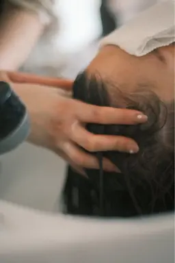 【12月限定❕早割特典🪽✨】【一推し美髪menu 🎀🤍】髪質改善カラー + トリートメント