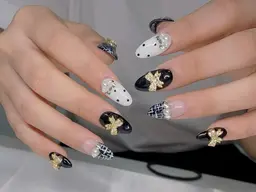 自爪10本持ち込みデザイン¥9990/¥7990