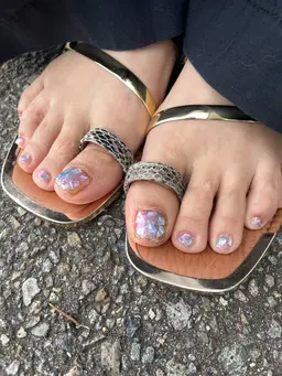 フットネイル　シンプルデザインフリー🩵　　　　　　　ケア込み🩶　　　　　　　　　　　　　　　　　　　　オフ有🧡