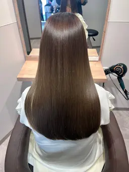 まずはこのメニュー❣️【乾燥やダメージで悩んでいる方へ】 美髪育成トリートメント+カラー【毛髪診断付き】