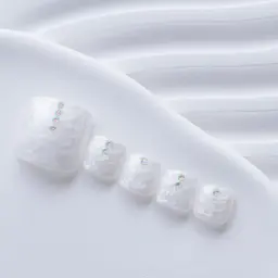 【フット🐾】【OLさん向け👩🏻‍💻】デザインネイル90分（オフ込）7,900円​〜​