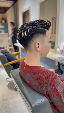 フェードカット🔥+ブリーチハイライト+カラー