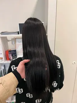 【学割】カット＋縮毛矯正＋キューティクル補修トリートメント♫