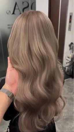 ブリーチカラー+高級エクステ