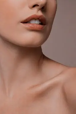 🔥小顔コルギ🔥むくみこりスッキリ（クレンジング+デコルテ+コルギマッサージ+ヘッド+保湿パック+お仕上げ）50分