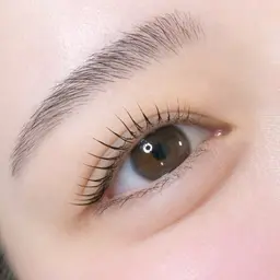 🍒︎✨️まつ毛パーマ➕保湿成分たっぷりアイパック➕まつ毛トリートメント➕コーティング付𖤐 ̖́-