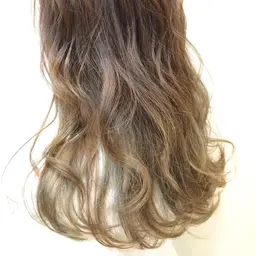 ✨🌸感謝還元🌸✨【日本No. 1カラーで新定番⁉️💓あざと可愛い💓カラー✨】イルミナカラー＋カット＋トキオTR