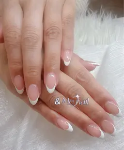 【ストーン2粒付き】フレンチネイルコース¥5980