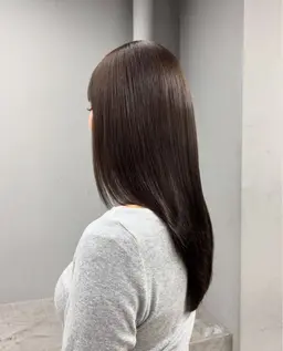 【期間限定‼️】縮毛矯正で癖のないサラ艶髪に✨