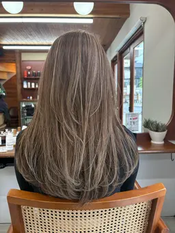 【ご新規様】カット＋デザインカラー＋毛髪補強トリートメント