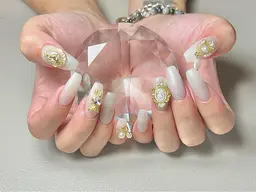 美爪矯正×自爪育成による、長さ出し