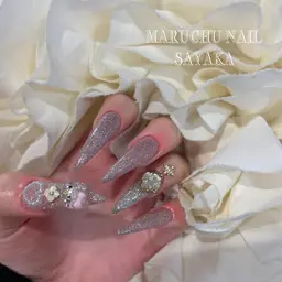 🌹新人ネイリスト🌹チップ長さだしワンカラー パーツ追加🆗(別料金)