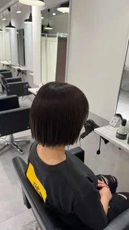 【急募】ボブカット＋ワンカラー＋コラーゲントリートメント🐰🤍