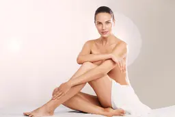 レディース　全然脱毛　（顔、VIO有）