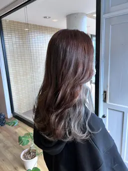 ✨イヤリングカラー(ケアブリーチ)+全体カラー+トリートメント(別途ロング料金¥700)✨