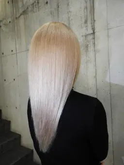 リタッチ限定「ケア」ブリーチ＋カラー