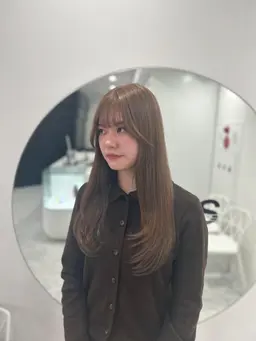 🤍1.2月限定🤍 360度どこからみても可愛いレイヤーカット+オリジナルトリートメント+コテ巻き仕上げ🤍