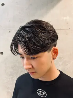 カットのみ　「三センチ以下の方はお断り」