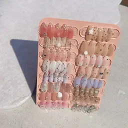 ワンホン、韓国ネイル【オフ🈶】